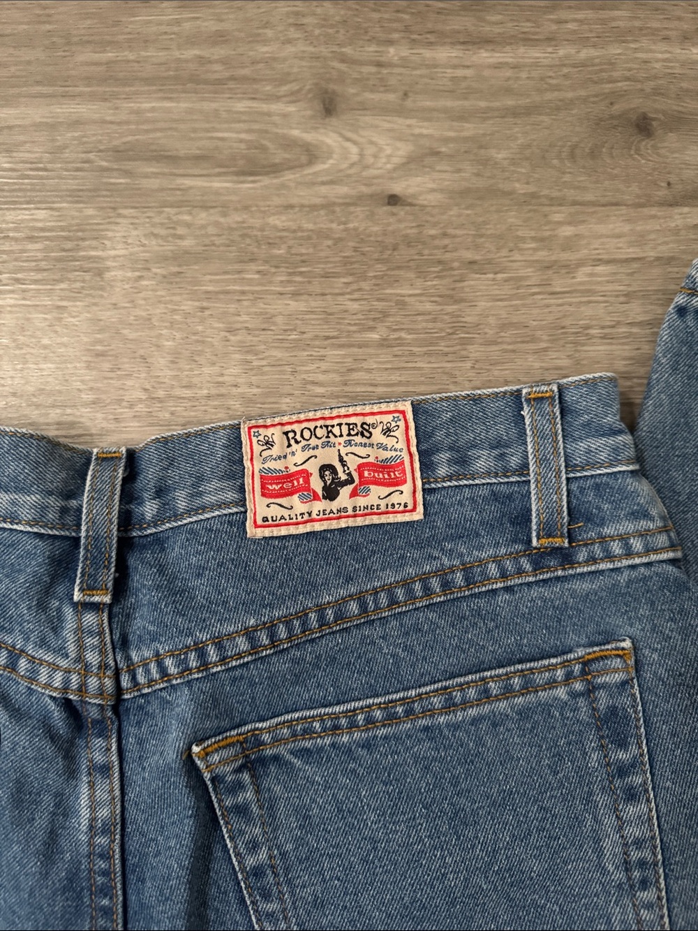 Vintage Rockies Jeans - Picture 5 of 8
